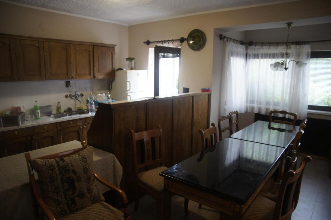 Szuzanna Fenyves Panzio Bed & Breakfast ชิโอฟก ภายนอก รูปภาพ